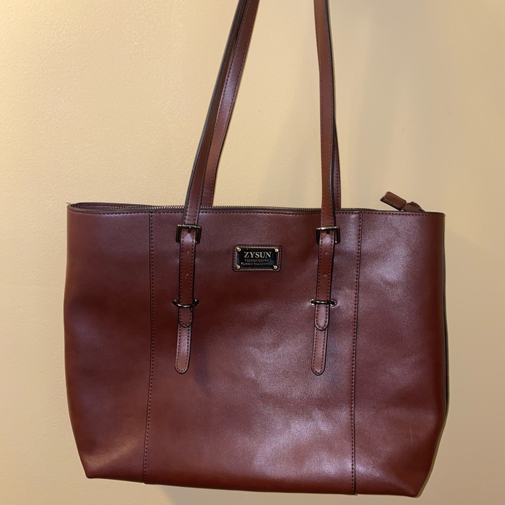 Zysun burgundy purse